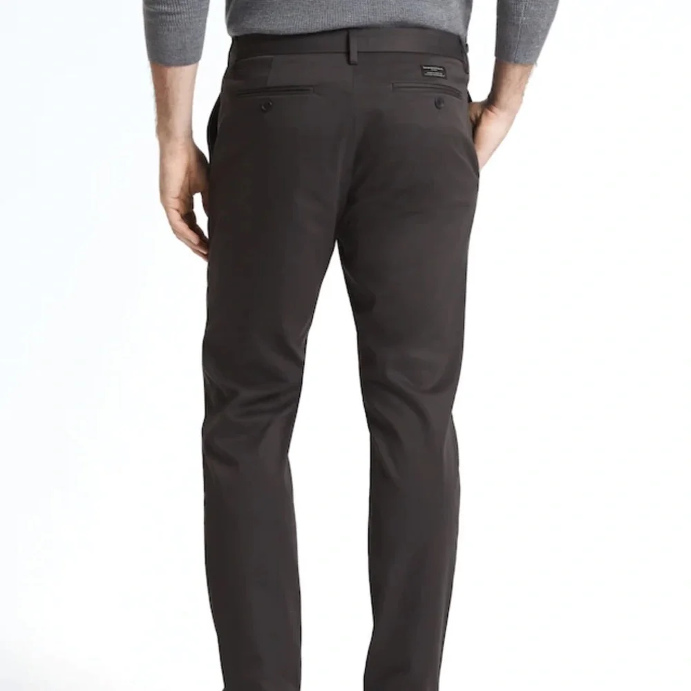 NWT BR Tapered Rapid Movement Chino - Picture 3 of 7